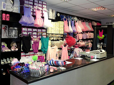 Ballet uniform, shoes and pointe shoes as well as a huge range dancewear across a huge variety of disciplines, we have everything you need at Dancers Boutique.